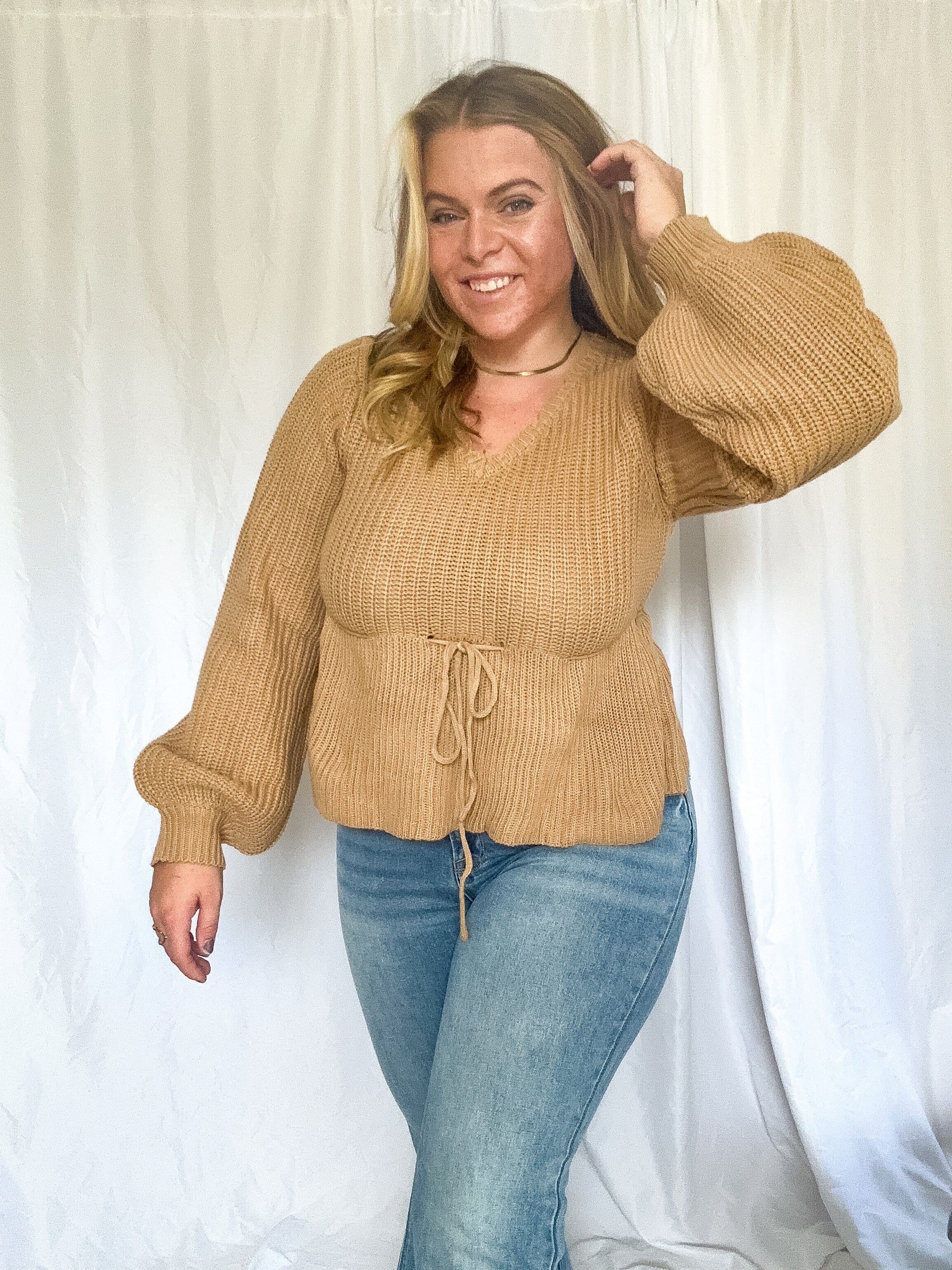 Sadie puff sleeve scallop v neck peplum sweater, beige