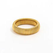 Reign ring, gold