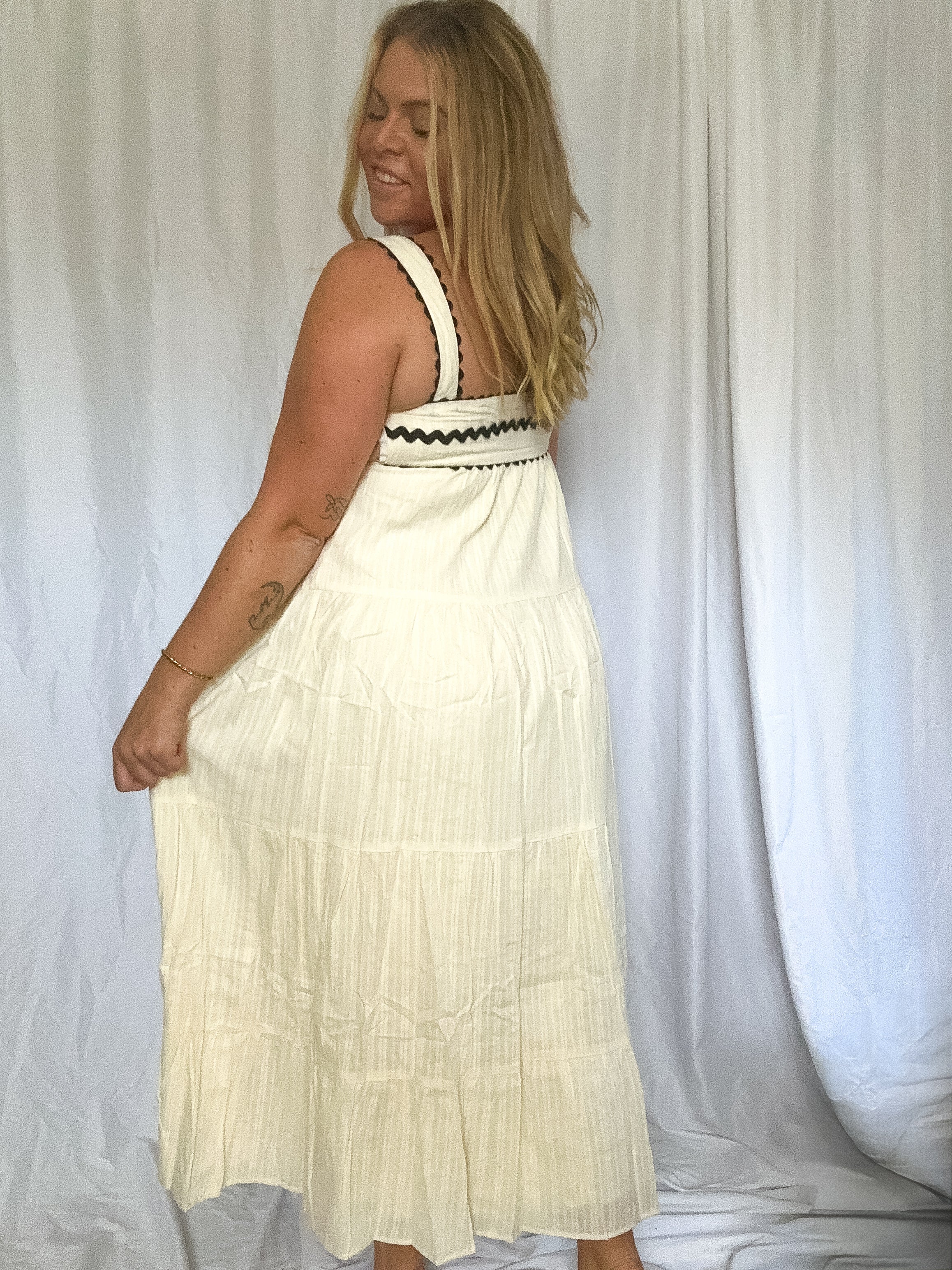 Isla Breeze wavy trim maxi dress, cream