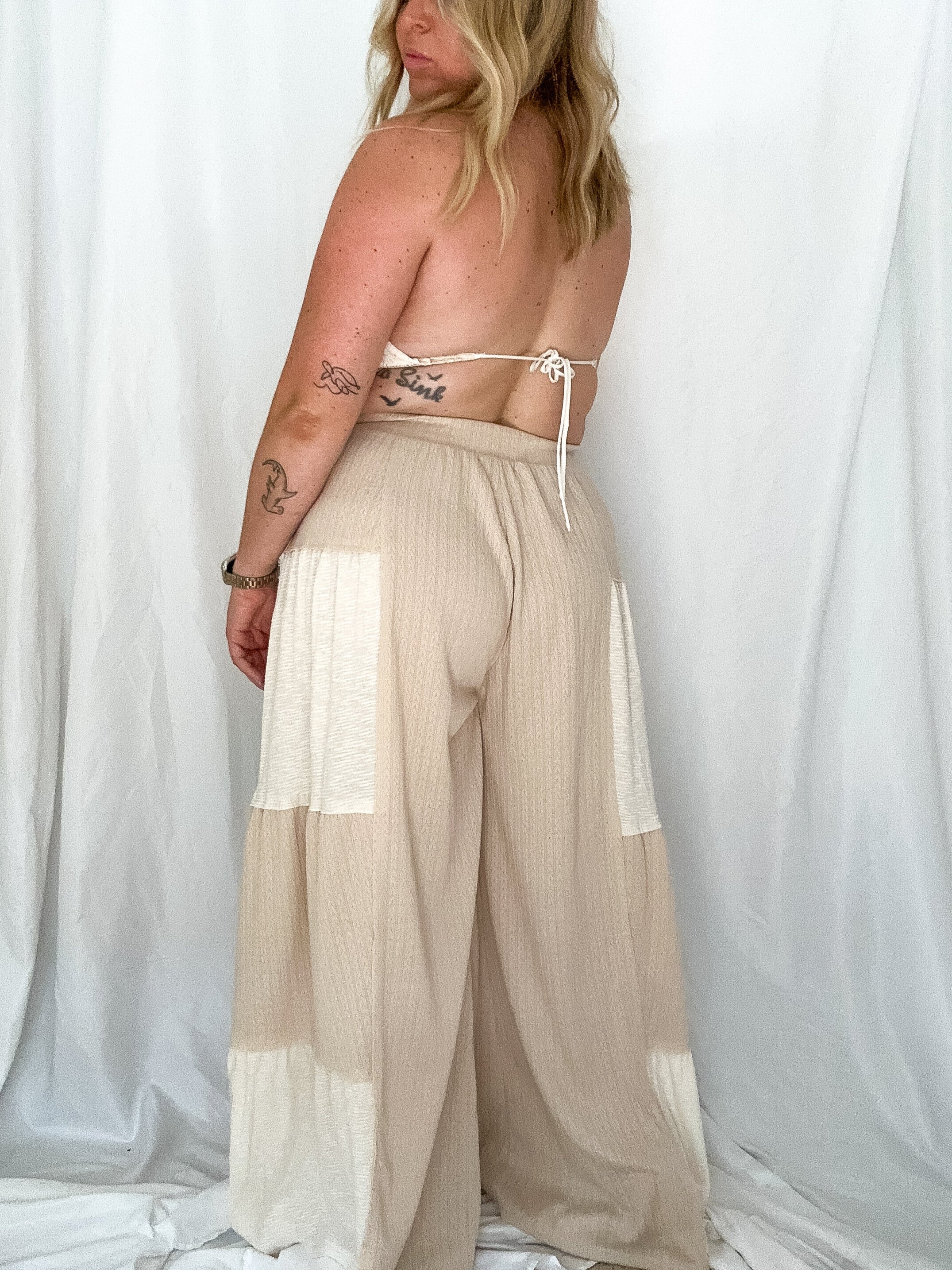Sun Chaser color-block wide leg pants, oatmeal – Wavy Boutique