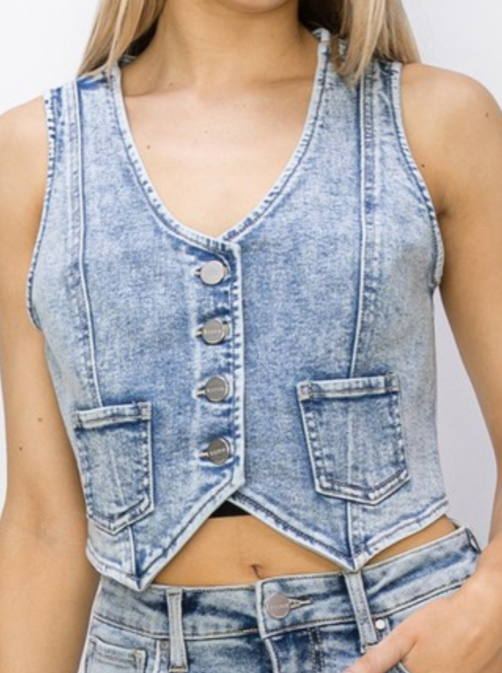 Chloe crop denim vest, light wash