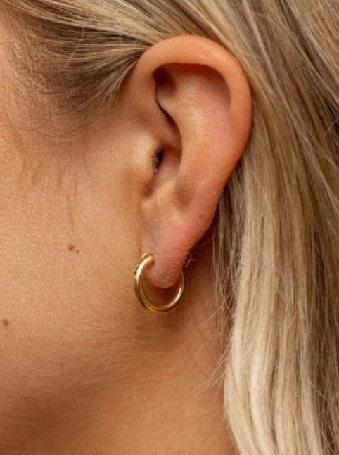 Staple small hoops